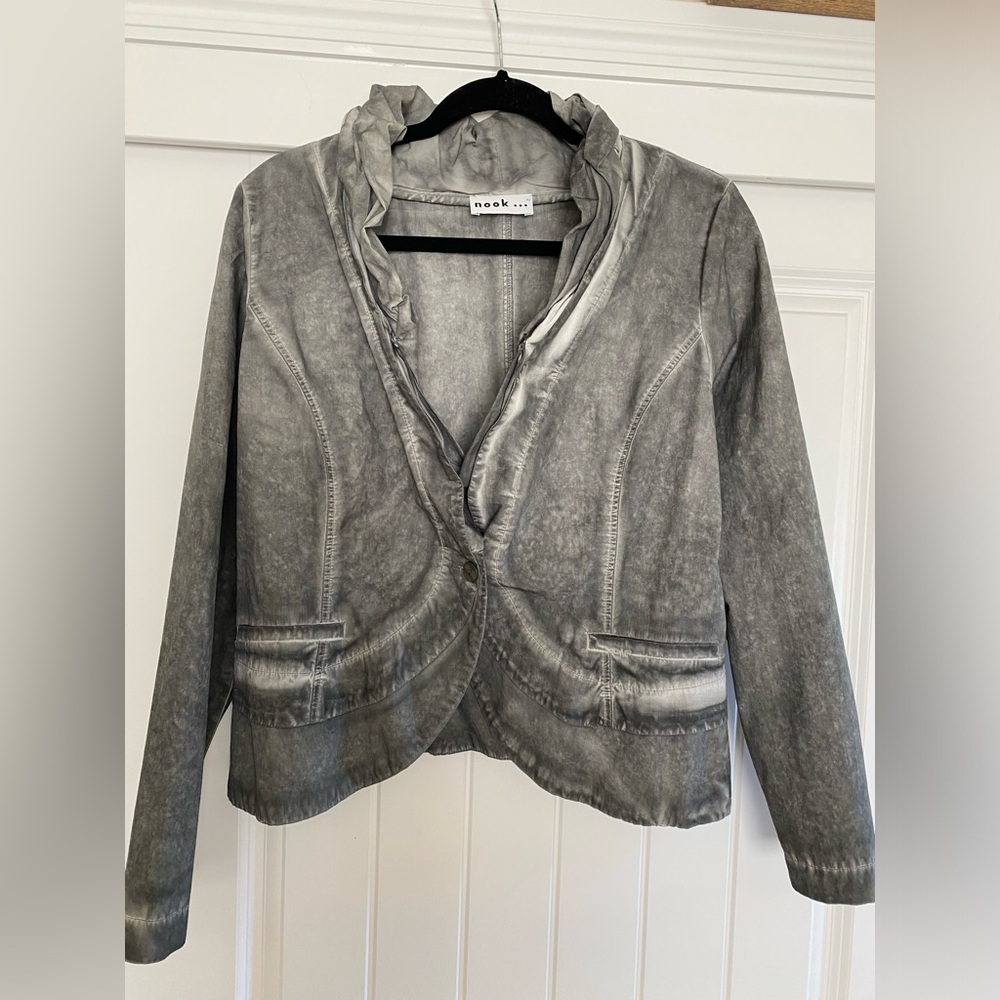 Nook jacket